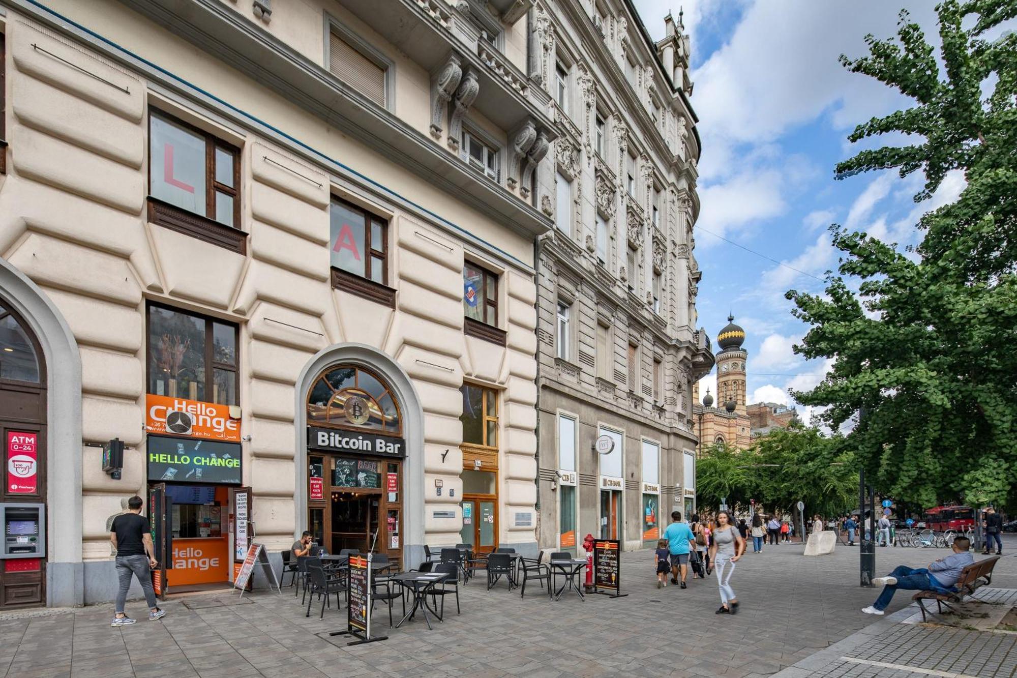 Ultra Central Luxury Budapest Luaran gambar