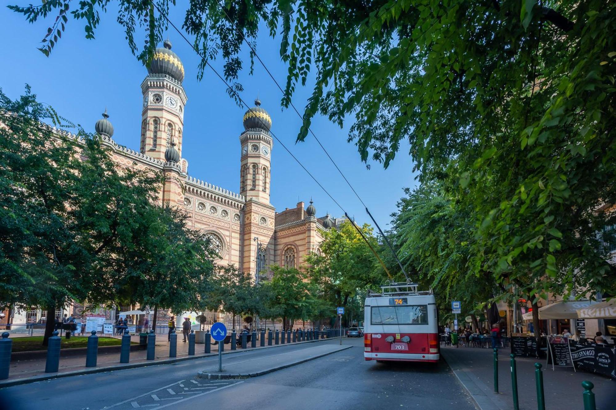 Ultra Central Luxury Budapest Luaran gambar